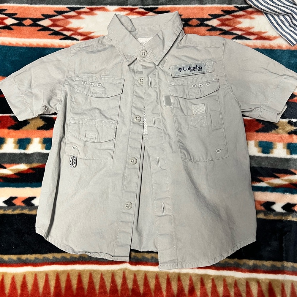 Columbia Gray Button Down Shirt Short Sleeve